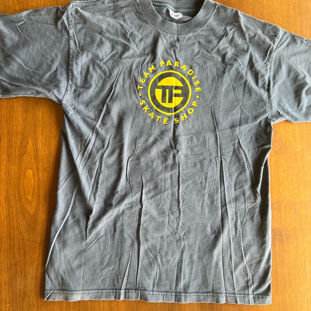 TEAM PARADISE blue skateboarding VINTAGE T-Shirt